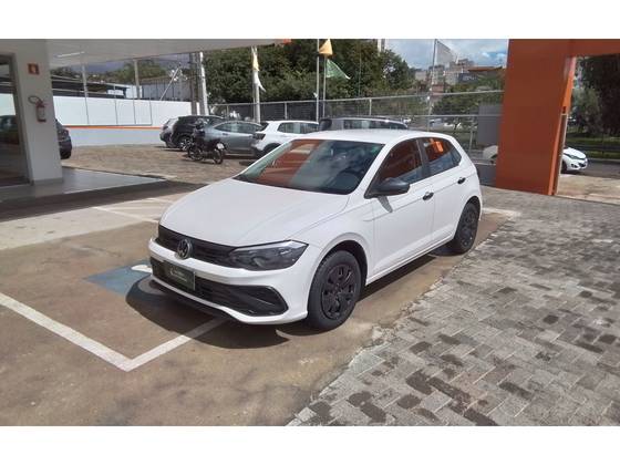 VOLKSWAGEN POLO 1.0 MPI TRACK MANUAL VOLKSWAGEN POLO 1.0 MPI TRACK MANUAL